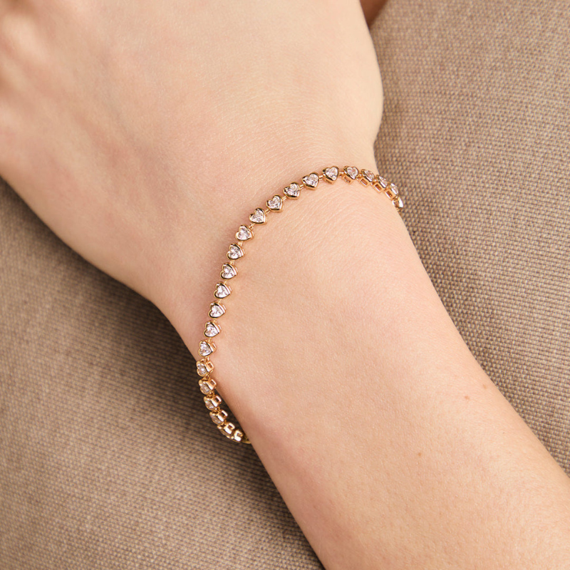 Bracelet Tennis Cœur Élégant pour Femme