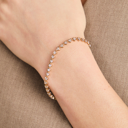 Bracelet Tennis Cœur Élégant pour Femme